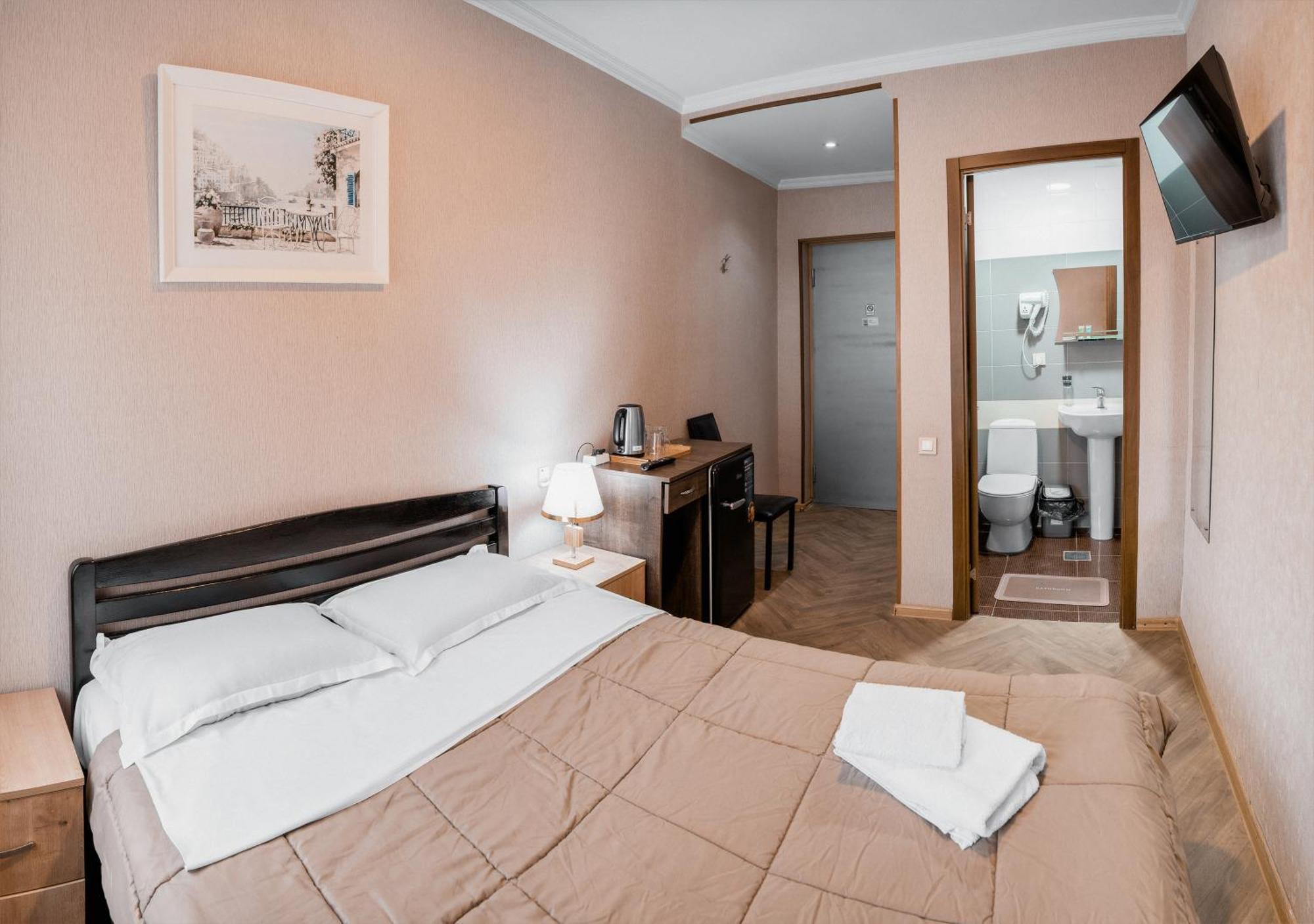 טביליסי Lotus Hotel מראה חיצוני תמונה