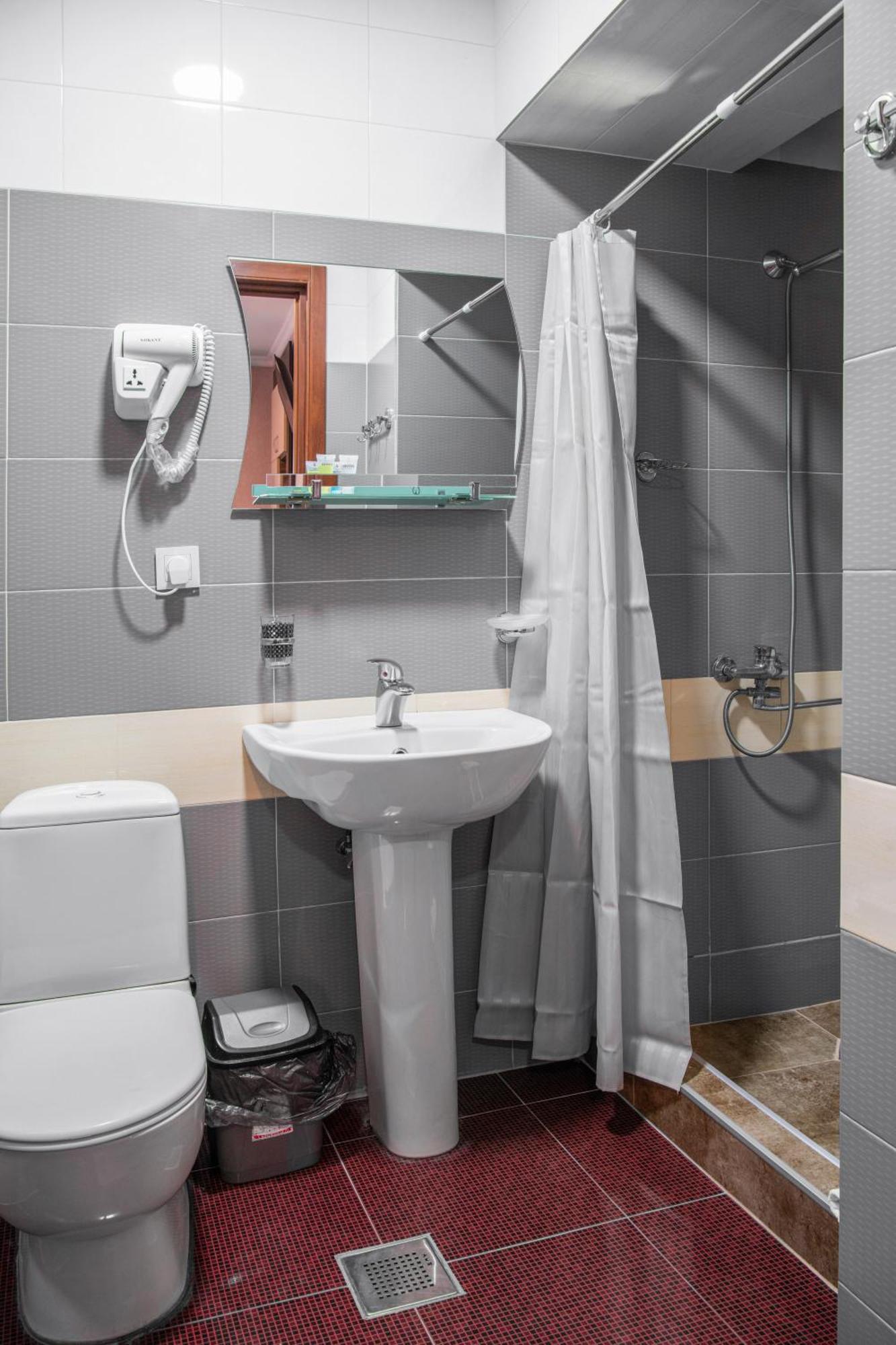 טביליסי Lotus Hotel מראה חיצוני תמונה